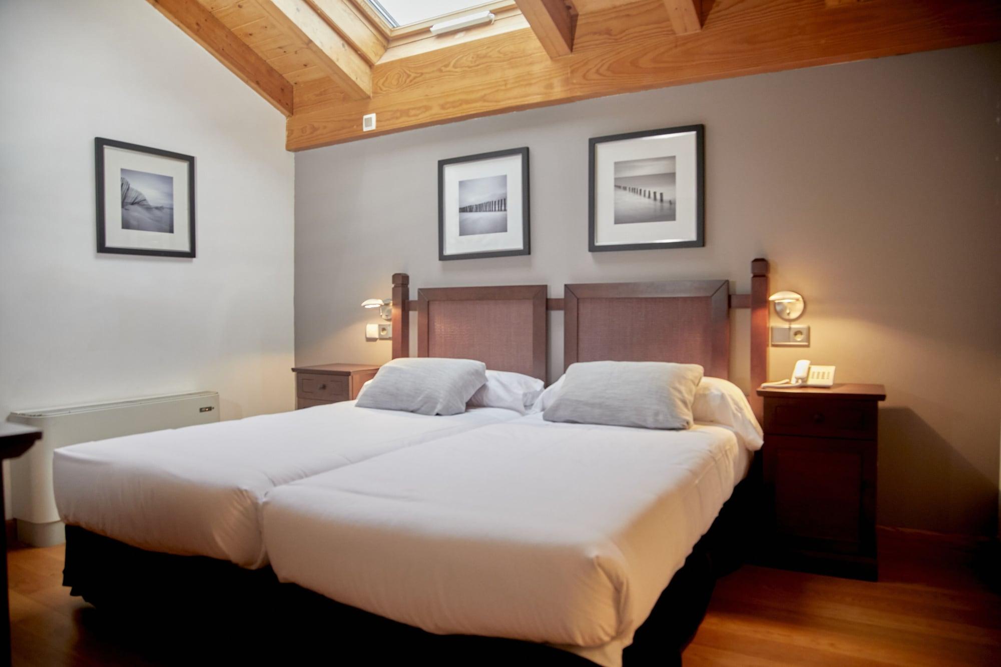 Hotel Casa Azcona Zizur Mayor Dış mekan fotoğraf