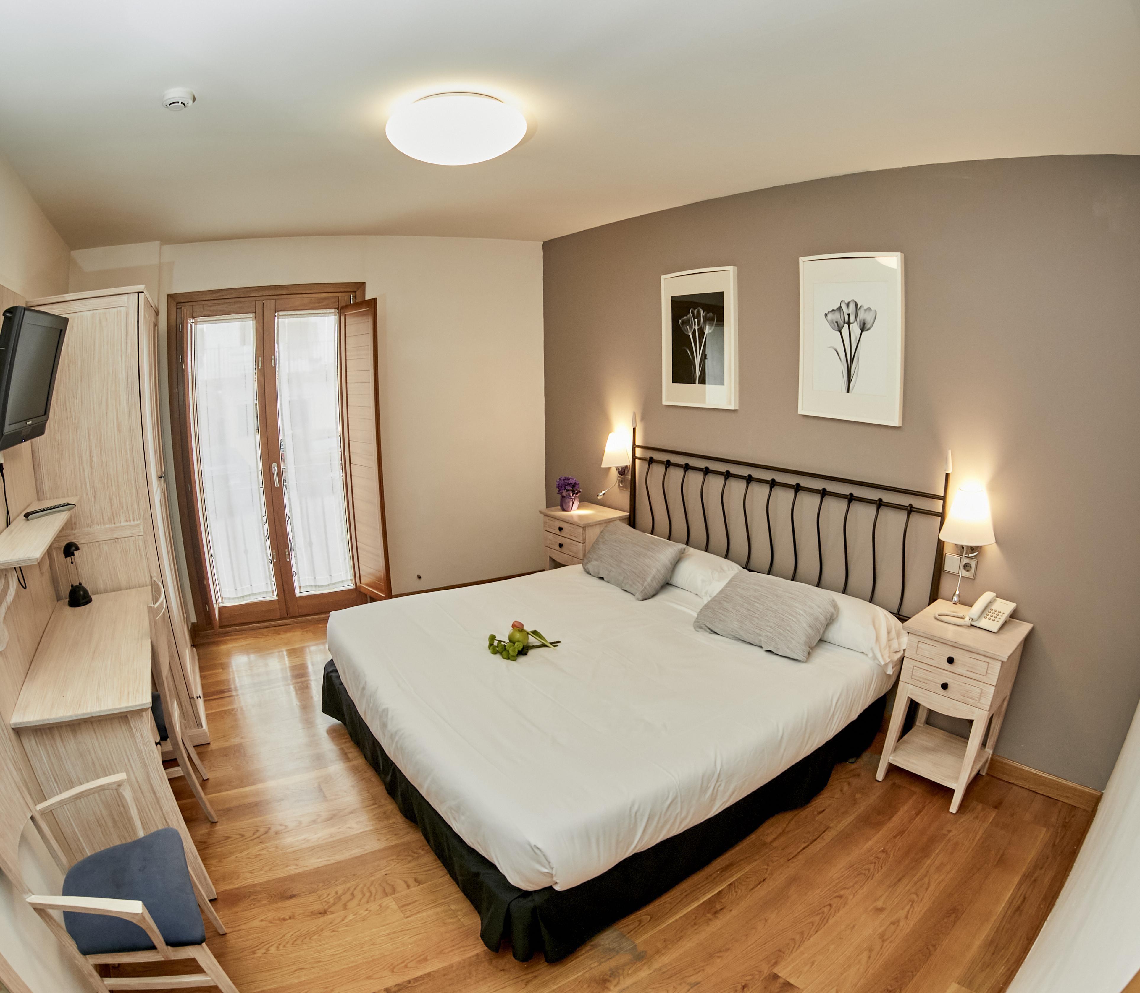 Hotel Casa Azcona Zizur Mayor Dış mekan fotoğraf
