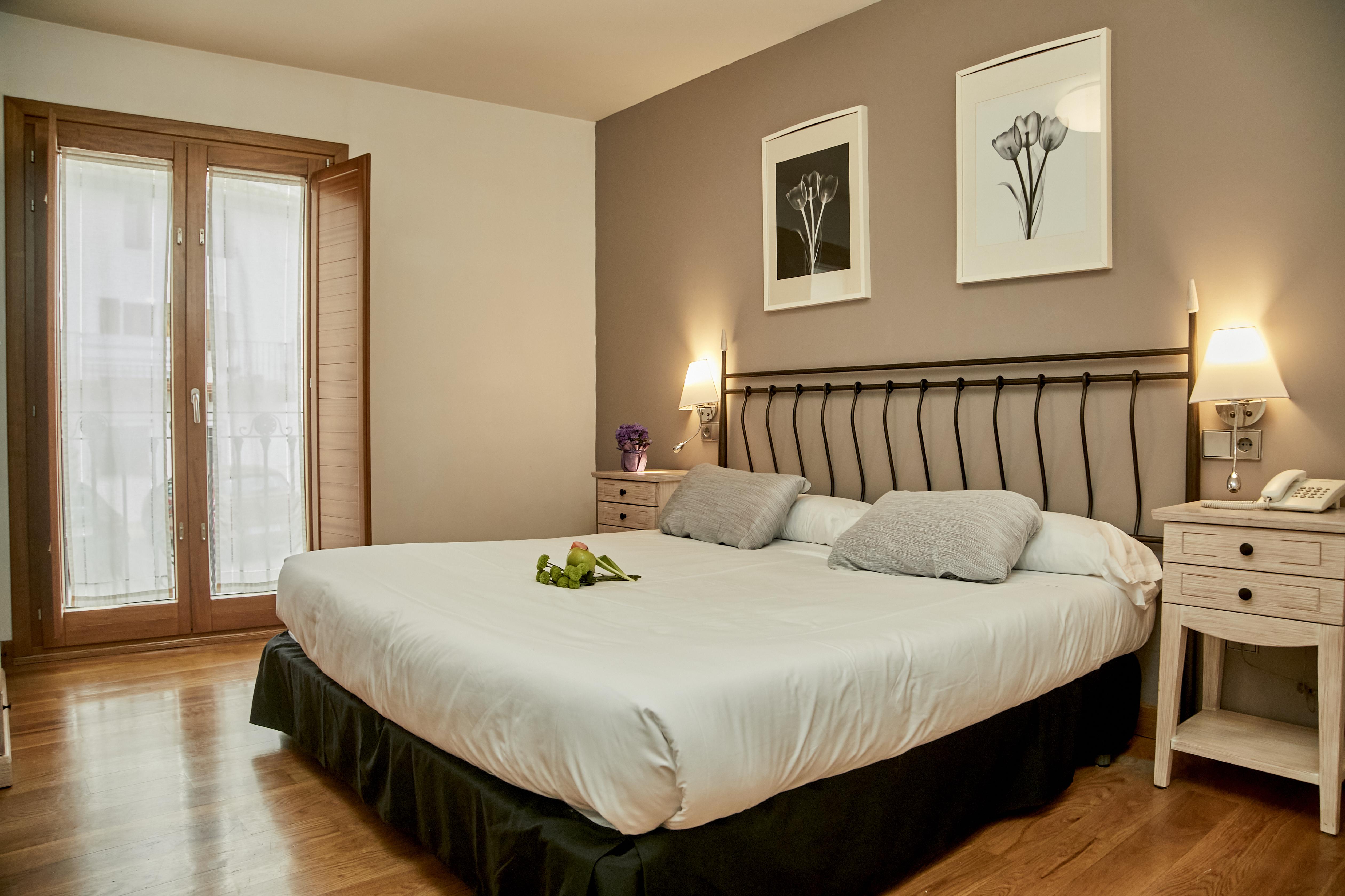 Hotel Casa Azcona Zizur Mayor Dış mekan fotoğraf