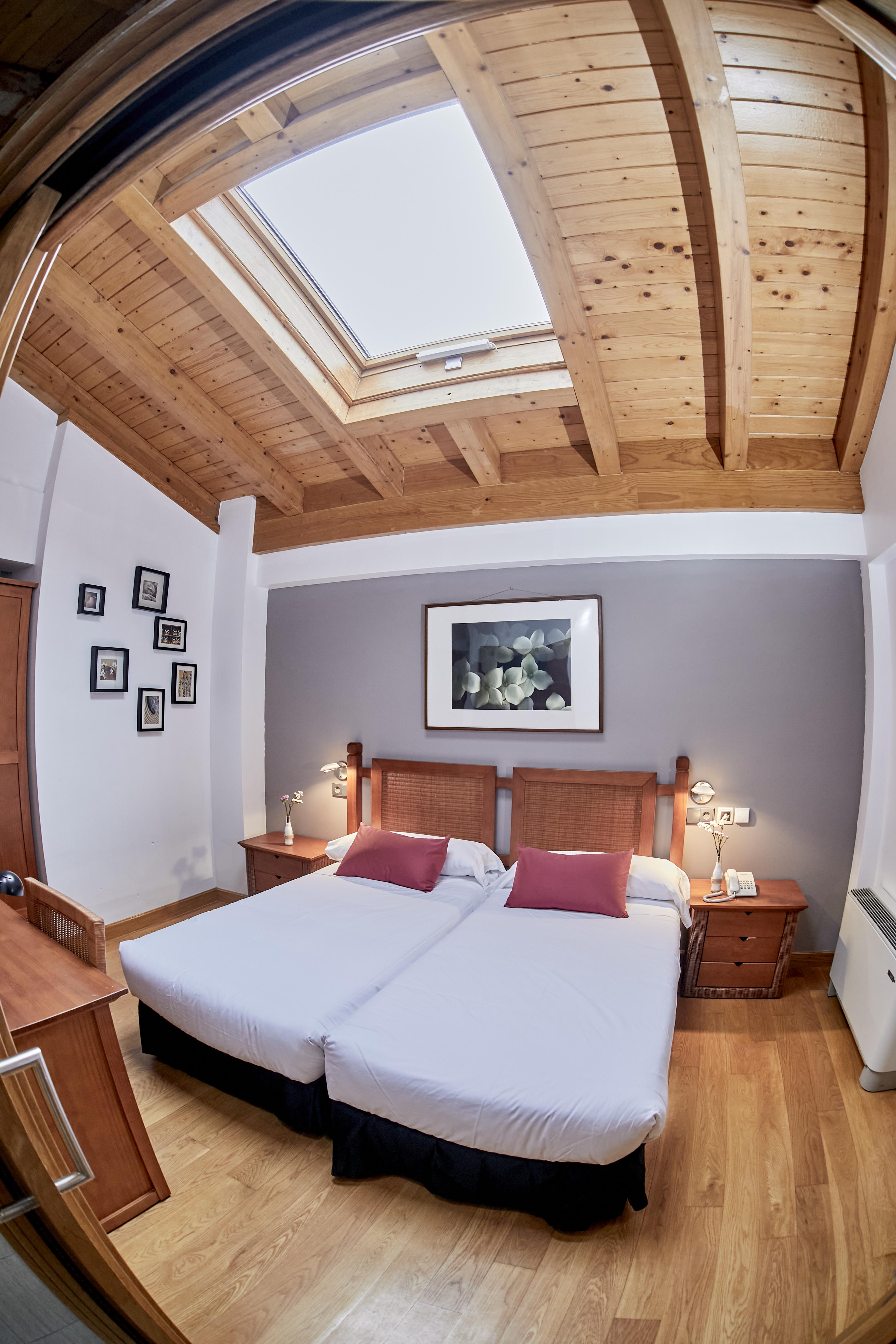 Hotel Casa Azcona Zizur Mayor Dış mekan fotoğraf